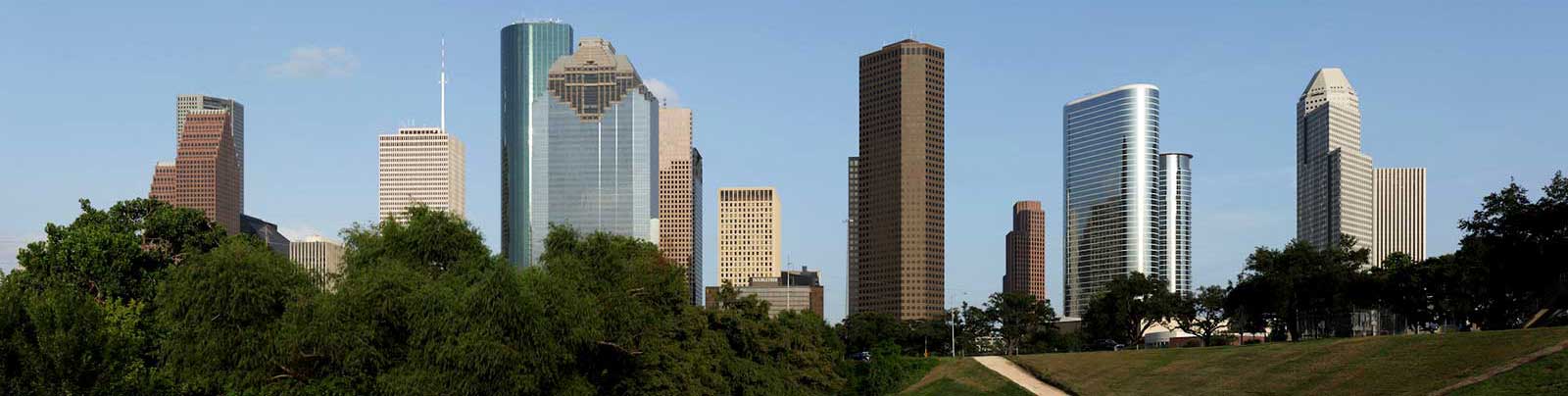 Houston-Skyline-Fuller-Theological-Seminary-Texas-Campus-2 Houston