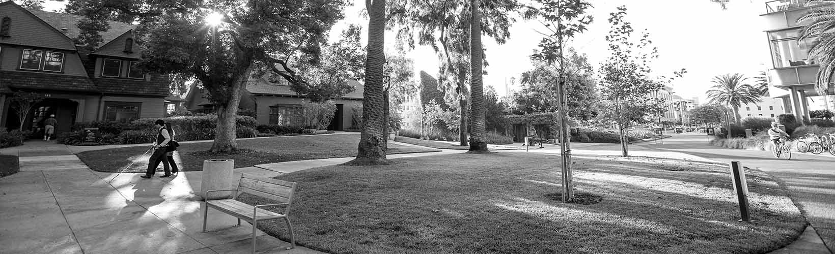 ArolBurns_Banner_1640x500 Arol Burns Mall