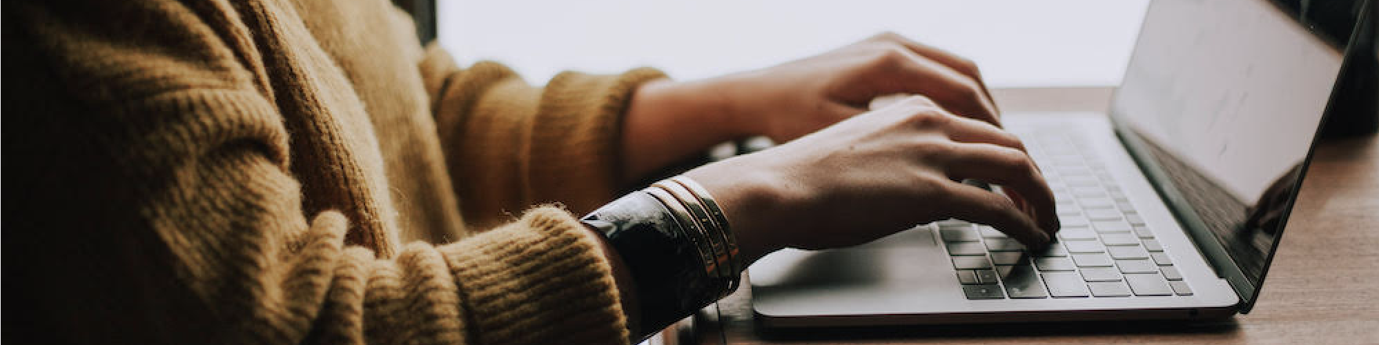intensive-banner hands typing