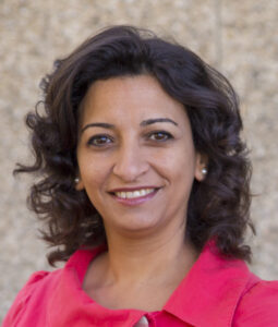 Anne Zaki