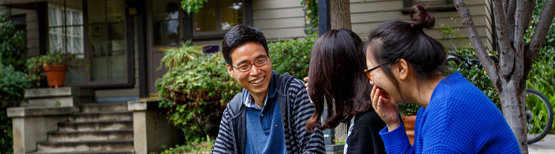Fuller Theological SeminaryPhoto: Steve Babuljak / www.babuljak.com residents laughing