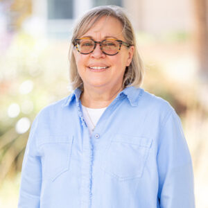 Julie Lyons
